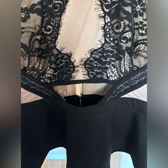 Marciano halter top size small - Picture 3 of 5